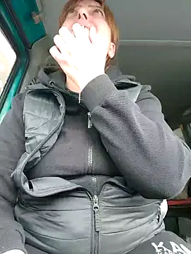 Snapshot of larylary6969 chatting on 17, 2, 2025 larylary6969 online show from 17, 2, 2025