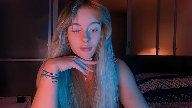 Snapshot of Eva_Jaya chatting on 6, 10, 2025 Eva Jaya online show from 6, 10, 2025