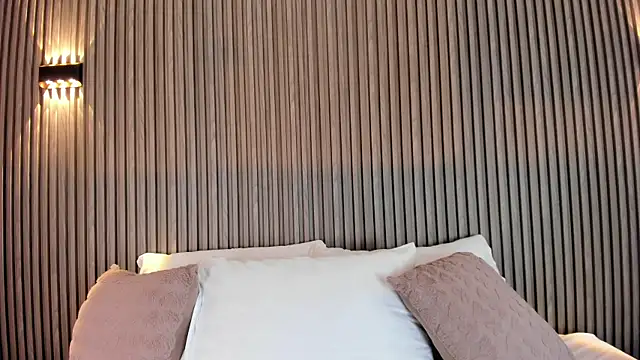 CaitlynCouper online show from 13, 3, 2026