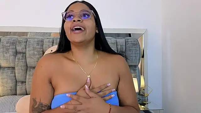 SussiSotto online show from 11, 1, 2025