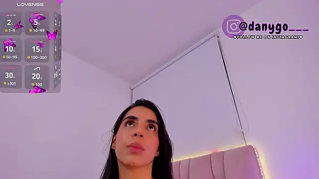 ZarianaEvanz online show from 30, 9, 2025