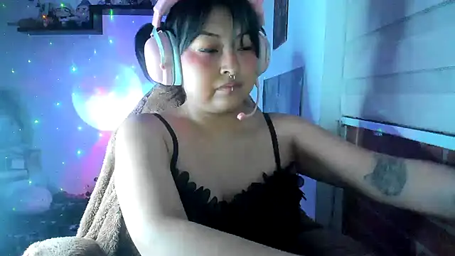 Shaddycute  online show from 29, 4, 2026
