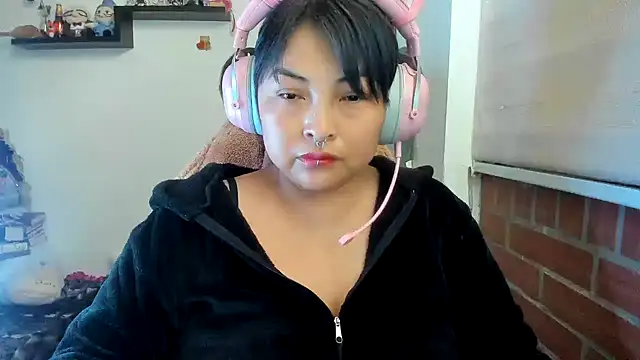 Shaddycute  online show from 29, 4, 2026