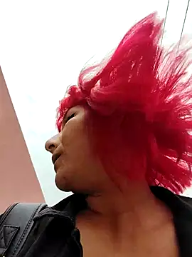 Snapshot of florecita9 chatting on 5, 3, 2025 florecita9 online show from 5, 3, 2025