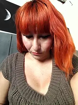 Snapshot of florecita9 chatting on 8, 1, 2026 florecita9 online show from 8, 1, 2026