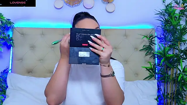 DaliyaArabian online show from 5, 8, 2026