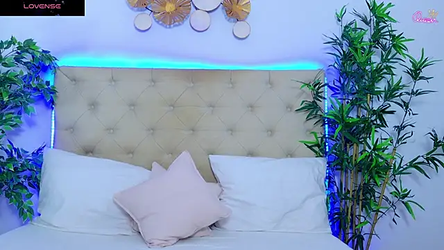 DaliyaArabian online show from 6, 8, 2026