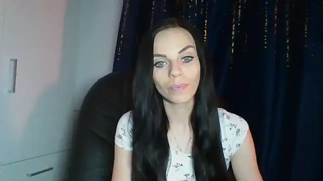 Snapshot of CassieSensual chatting on 10, 10, 2025 CassieSensual online show from 10, 10, 2025