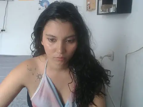 HannaKlein online show from 18, 11, 2025