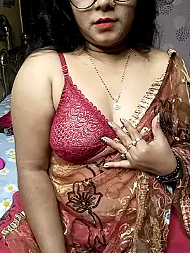 Snapshot of ella_mariya chatting on 10, 12, 2024 ella mariya online show from 10, 12, 2024