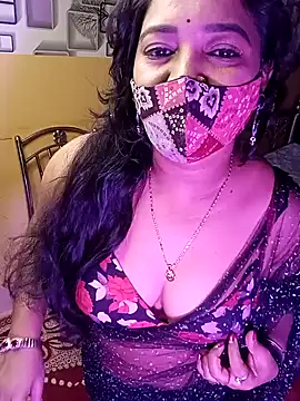 Snapshot of ella_mariya chatting on 14, 12, 2024 ella mariya online show from 14, 12, 2024