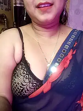 Snapshot of ella_mariya chatting on 30, 12, 2024 ella mariya online show from 30, 12, 2024