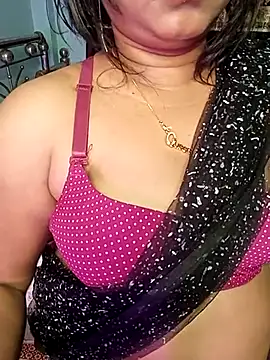 Snapshot of ella_mariya chatting on 15, 2, 2025 ella mariya online show from 15, 2, 2025