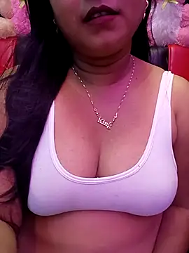 Snapshot of ella_mariya chatting on 16, 9, 2025 ella mariya online show from 16, 9, 2025