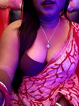 Snapshot of ella_mariya chatting on 11, 10, 2025 ella mariya online show from 11, 10, 2025