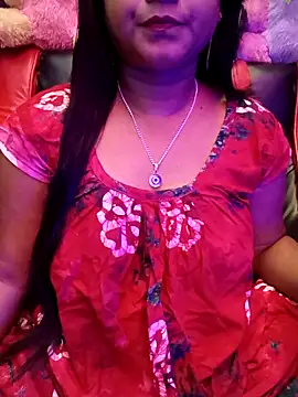 Snapshot of ella_mariya chatting on 21, 10, 2025 ella mariya online show from 21, 10, 2025