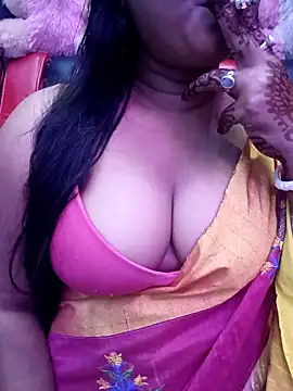 Snapshot of ella_mariya chatting on 25, 10, 2025 ella mariya online show from 25, 10, 2025