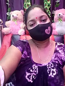 Snapshot of ella_mariya chatting on 1, 11, 2025 ella mariya online show from 1, 11, 2025