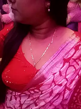 Snapshot of ella_mariya chatting on 18, 1, 2026 ella mariya online show from 18, 1, 2026