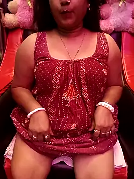 Snapshot of ella_mariya chatting on 2, 3, 2026 ella mariya online show from 2, 3, 2026