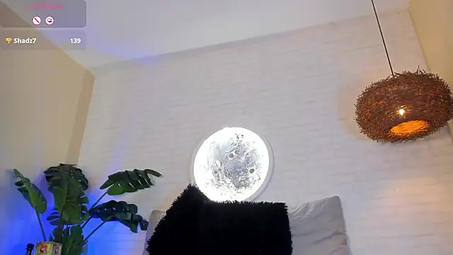 Elise Diamond online show from 13, 3, 2025