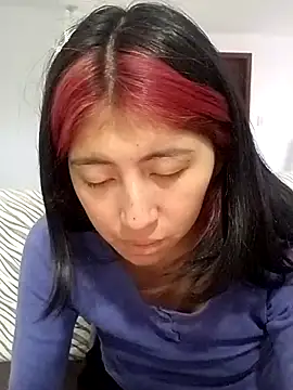 Snapshot of sarah12333 chatting on 11, 7, 2026 sarah12333 online show from 11, 7, 2026