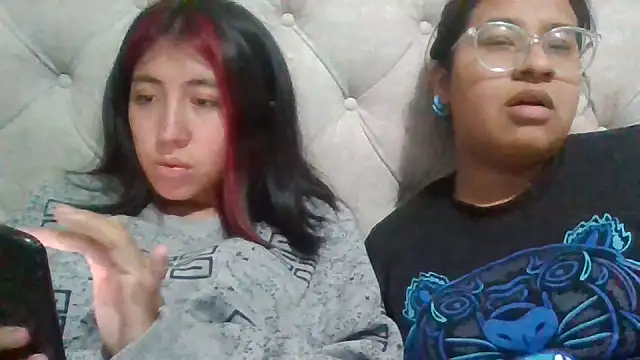 Snapshot of sarah12333 chatting on 8, 8, 2026 sarah12333 online show from 8, 8, 2026