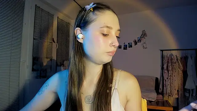 Jenny darling love online show from 22, 9, 2025