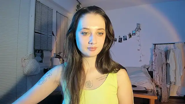 Jenny darling love online show from 27, 9, 2025