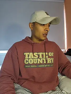 Snapshot of Jhonyblack_1 chatting on 25, 2, 2026 Jhonyblack 1 online show from 25, 2, 2026