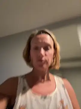 Snapshot of UmaTruewoman chatting on 14, 4, 2026 UmaTruewoman online show from 14, 4, 2026