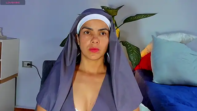 ClaraMariaMon online show from 12, 2, 2025