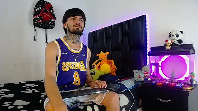 Brutal Sex Fucking online show from 16, 7, 2026