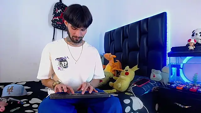 Brutal Sex Fucking online show from 18, 7, 2026