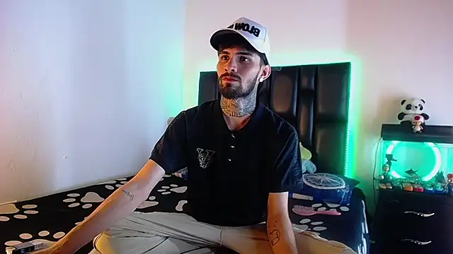 Brutal Sex Fucking online show from 22, 7, 2026