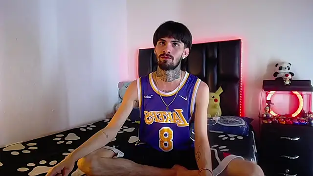 Brutal Sex Fucking online show from 22, 7, 2026