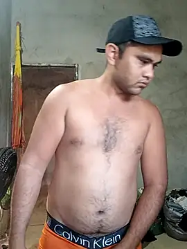 travieso2893 online show from 17, 2, 2025