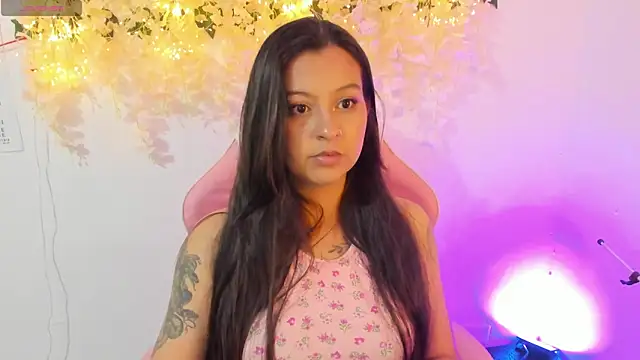 Sweet Chloe06 online show from 4, 11, 2025