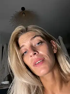 Snapshot of Lolitaxlola chatting on 30, 7, 2026 Lolitaxlola online show from 30, 7, 2026