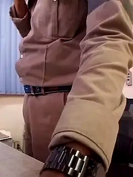 EnriquePersian197 online show from 9, 1, 2025