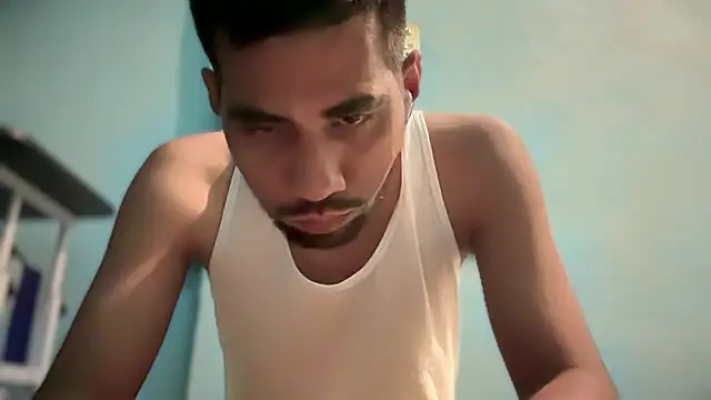 EnriquePersian197 online show from 18, 2, 2025