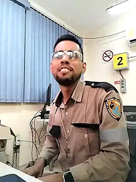 EnriquePersian197 online show from 9, 10, 2025