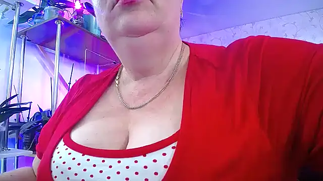 Snapshot of _Sweet_Woman chatting on 7, 10, 2025 Sweet Woman online show from 7, 10, 2025