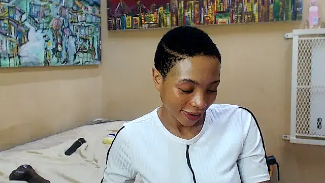 CaramelDelux27 online show from 12, 2, 2025