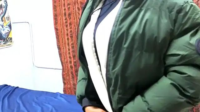 CaramelDelux27 online show from 18, 9, 2025