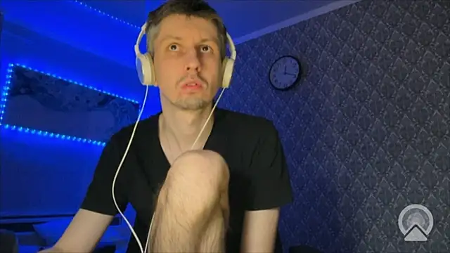 Snapshot of Aki-Laky chatting on 16, 12, 2025 Aki-Laky online show from 16, 12, 2025