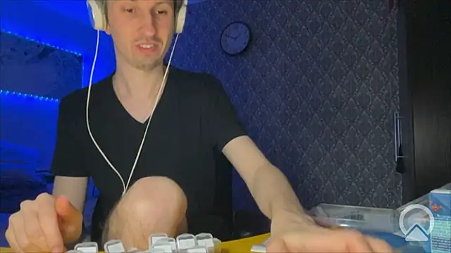 Snapshot of Aki-Laky chatting on 24, 2, 2026 Aki-Laky online show from 24, 2, 2026