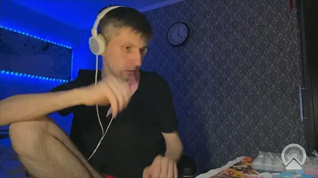 Snapshot of Aki-Laky chatting on 28, 3, 2026 Aki-Laky online show from 28, 3, 2026