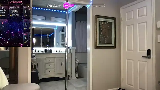 Snapshot of curvyfunlover chatting on 21, 10, 2025 curvyfunlover online show from 21, 10, 2025