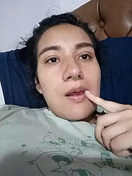 Hellen Alex online show from 4, 5, 2026